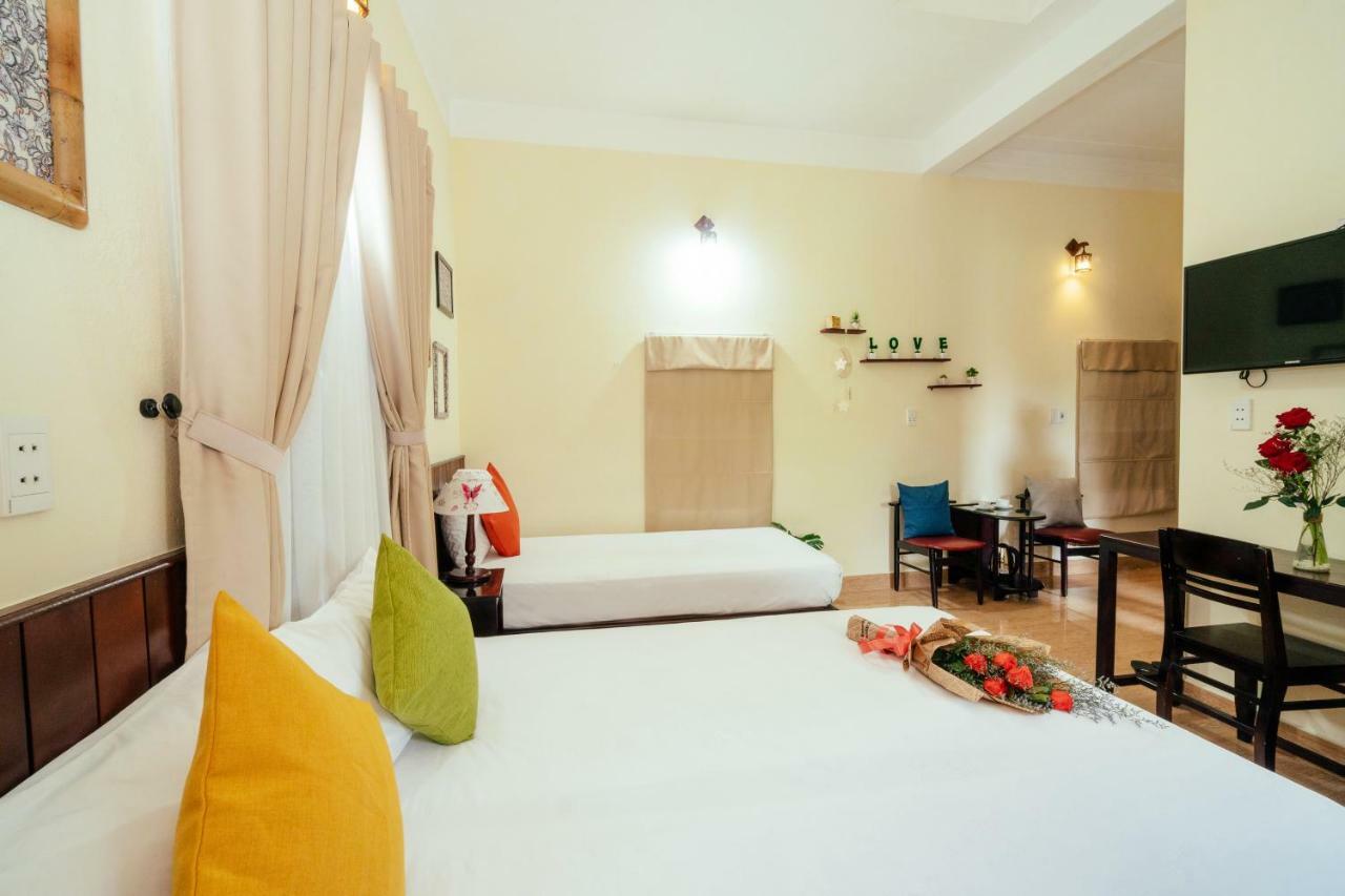 Green Bud Hostel And Homestay Hoi An Bagian luar foto
